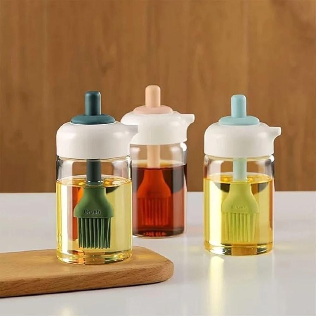 Plastic 2 in 1 oil dispenser bottle with silicone brush for cooking and baking – 250 ml kitchen tool